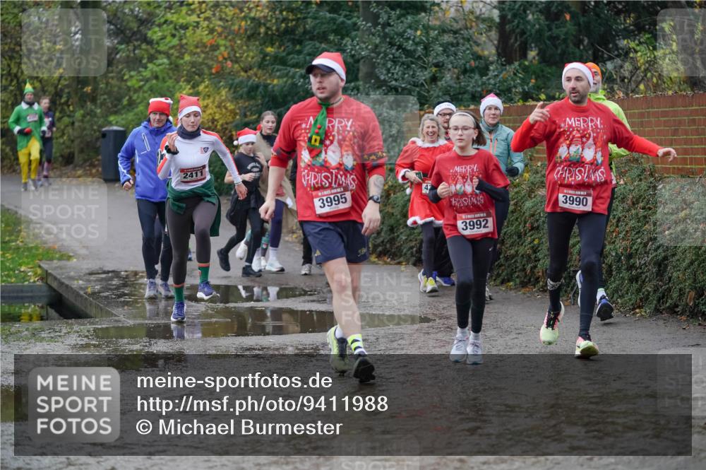 07.12.2025 - St. Pauli X-Mass-Run No. 15 Michael Burmester http://msf.ph/oto/9411988 07.12.2025 11:43:19 Laufen 2411, 3995, 3992, 3990 meine-sportfotos.de