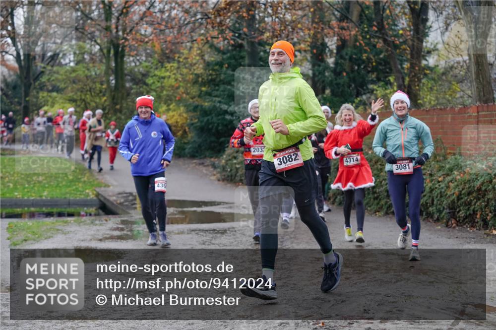 07.12.2025 - St. Pauli X-Mass-Run No. 15 Michael Burmester http://msf.ph/oto/9412024 07.12.2025 11:43:22 Laufen 436, 203, 5, 3082, 4314, 3081 meine-sportfotos.de