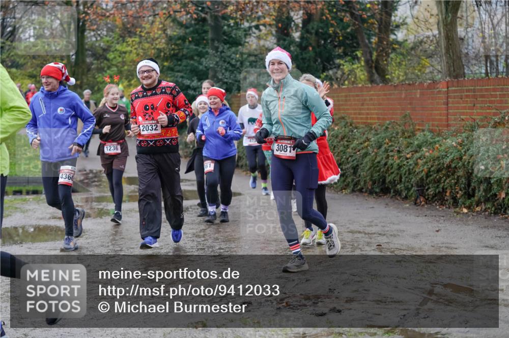 07.12.2025 - St. Pauli X-Mass-Run No. 15 Michael Burmester http://msf.ph/oto/9412033 07.12.2025 11:43:23 Laufen 4360, 1236, 2032, 61, 472, 3081 meine-sportfotos.de