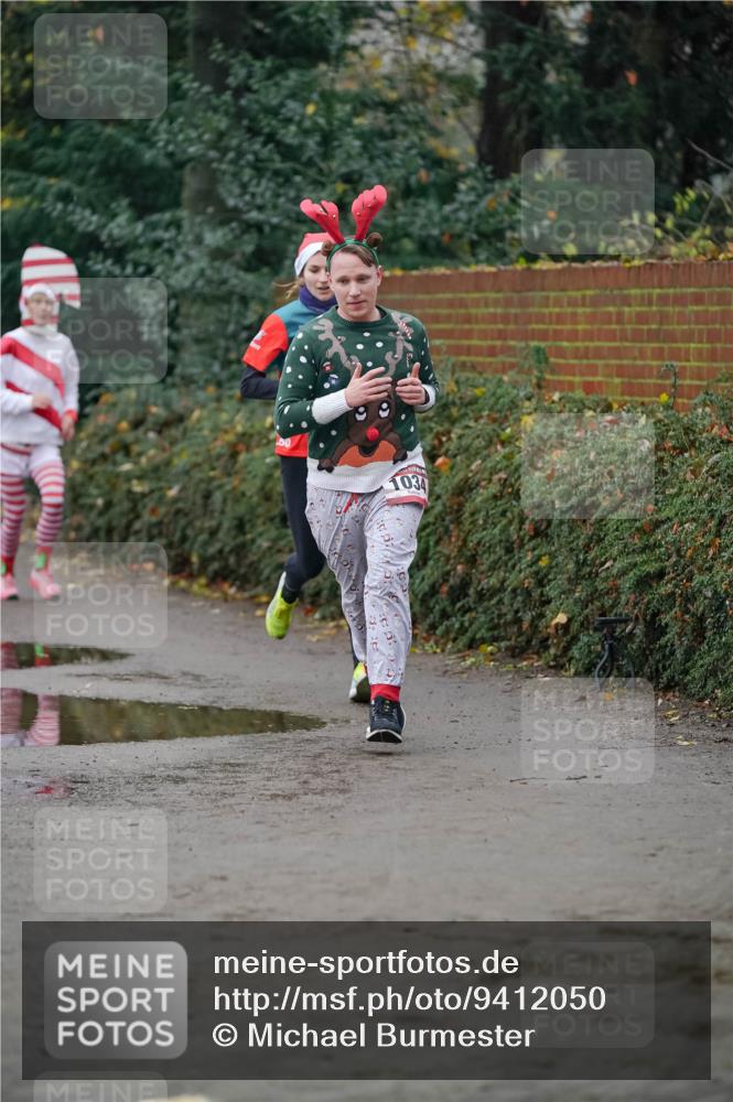 07.12.2025 - St. Pauli X-Mass-Run No. 15 Michael Burmester http://msf.ph/oto/9412050 07.12.2025 10:00:51 Laufen  meine-sportfotos.de