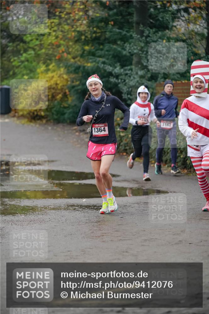 07.12.2025 - St. Pauli X-Mass-Run No. 15 Michael Burmester http://msf.ph/oto/9412076 07.12.2025 10:00:54 Laufen 15, 1364, 1, 1162 meine-sportfotos.de