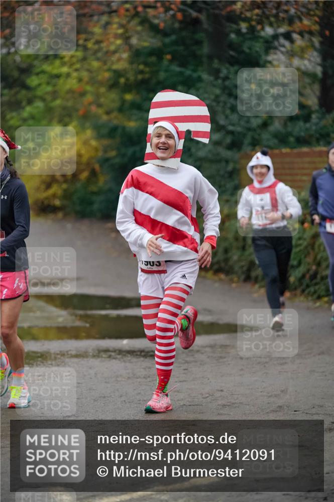07.12.2025 - St. Pauli X-Mass-Run No. 15 Michael Burmester http://msf.ph/oto/9412091 07.12.2025 10:00:55 Laufen  meine-sportfotos.de