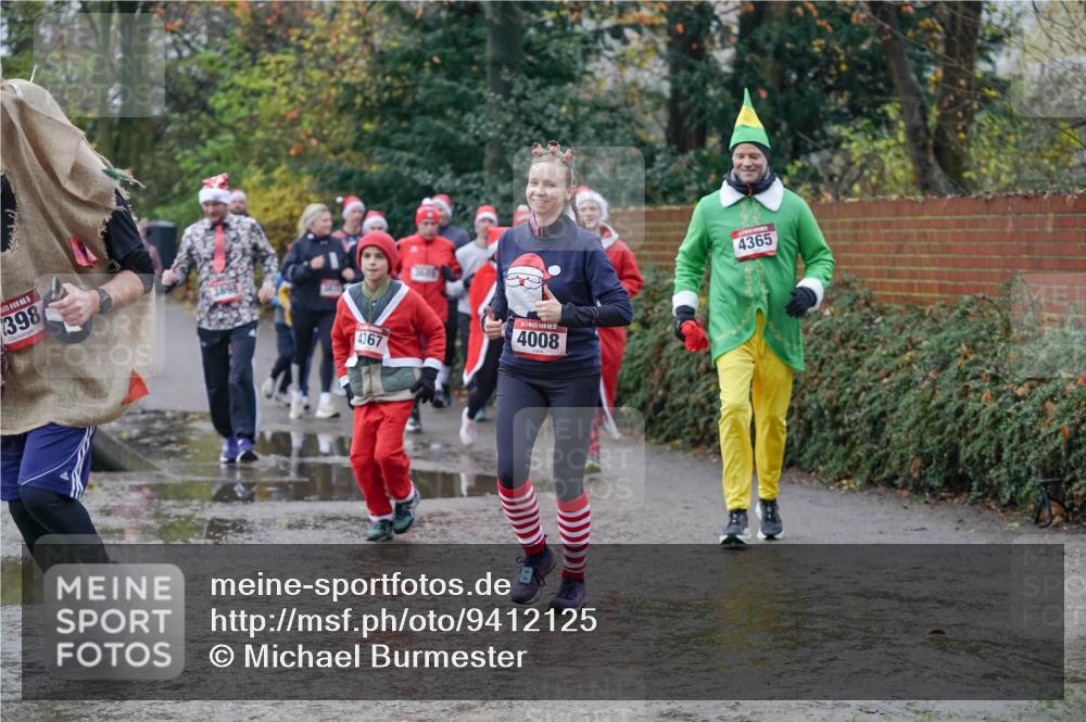 07.12.2025 - St. Pauli X-Mass-Run No. 15 Michael Burmester http://msf.ph/oto/9412125 07.12.2025 11:43:31 Laufen 15, 398, 3898, 4367, 4008, 4365 meine-sportfotos.de