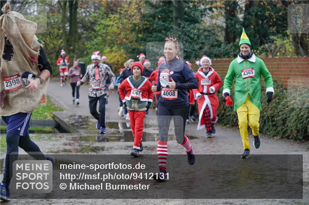 07.12.2025 - St. Pauli X-Mass-Run No. 15 Michael Burmester http://msf.ph/oto/9412131 07.12.2025 11:43:31 Laufen 2398, 1898, 4367, 15, 4008, 4365, 3899 meine-sportfotos.de
