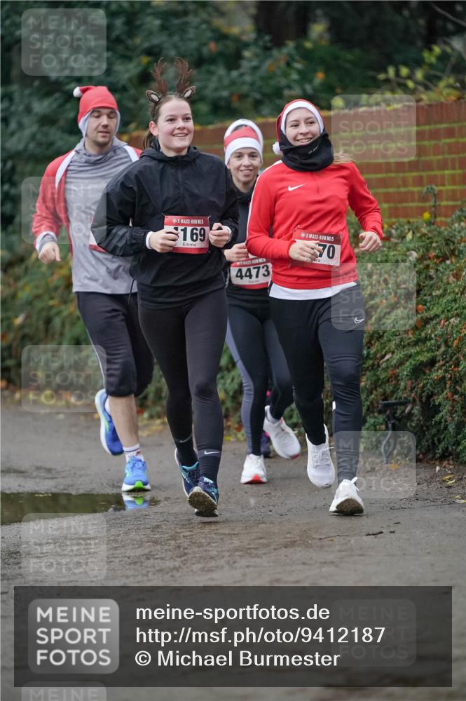 07.12.2025 - St. Pauli X-Mass-Run No. 15 Michael Burmester http://msf.ph/oto/9412187 07.12.2025 10:01:11 Laufen 169, 4473, 15, 70 meine-sportfotos.de