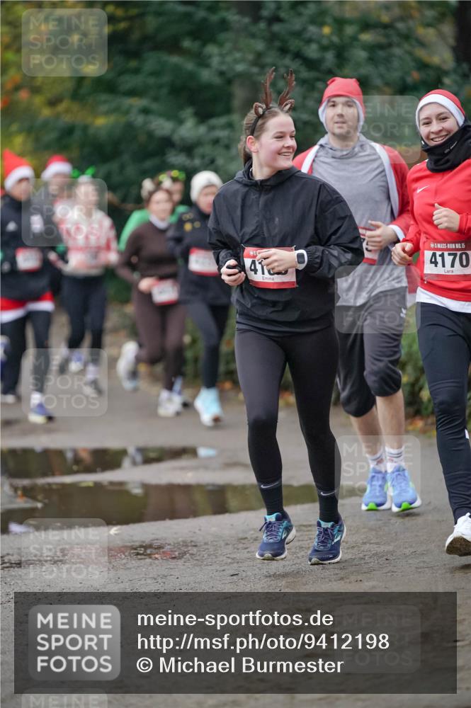 07.12.2025 - St. Pauli X-Mass-Run No. 15 Michael Burmester http://msf.ph/oto/9412198 07.12.2025 10:01:12 Laufen 416, 15, 4170 meine-sportfotos.de