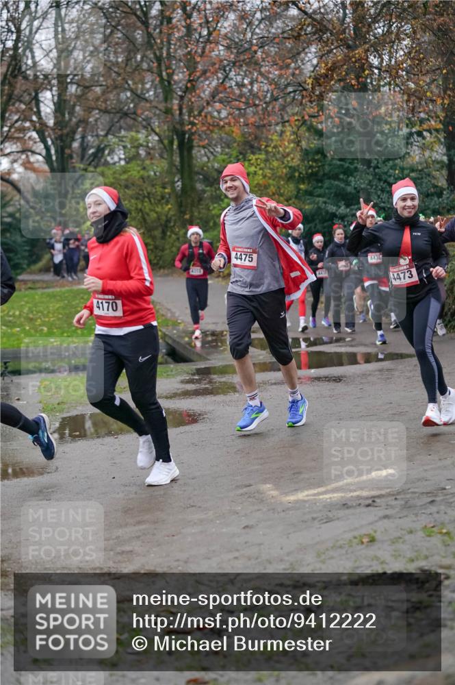 07.12.2025 - St. Pauli X-Mass-Run No. 15 Michael Burmester http://msf.ph/oto/9412222 07.12.2025 10:01:14 Laufen 4170, 4359, 4475, 4436, 4473 meine-sportfotos.de