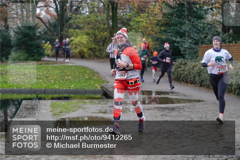 07.12.2025 - St. Pauli X-Mass-Run No. 15 Michael Burmester http://msf.ph/oto/9412265 07.12.2025 11:43:44 Laufen 15, 3397, 4732 meine-sportfotos.de