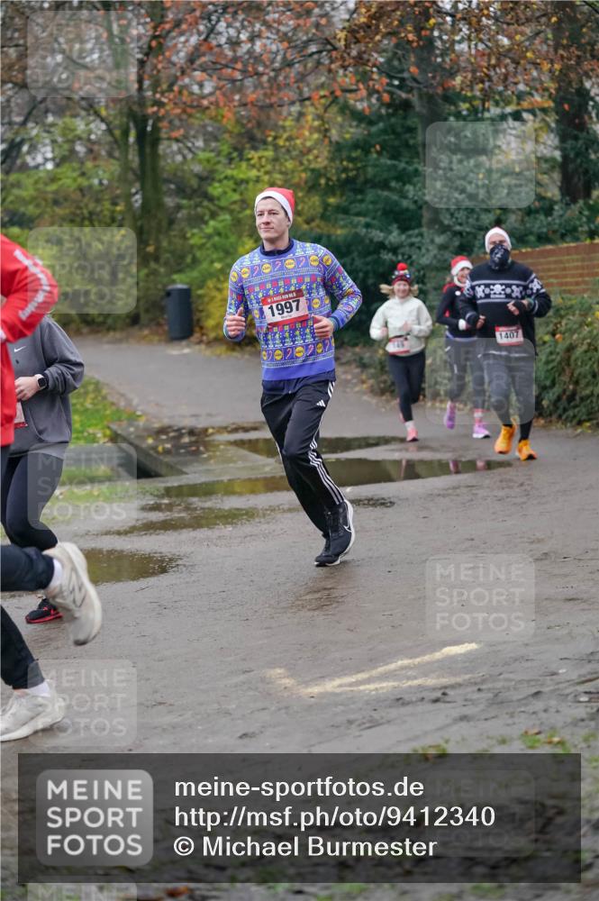 07.12.2025 - St. Pauli X-Mass-Run No. 15 Michael Burmester http://msf.ph/oto/9412340 07.12.2025 10:01:29 Laufen 1997, 149, 1407 meine-sportfotos.de