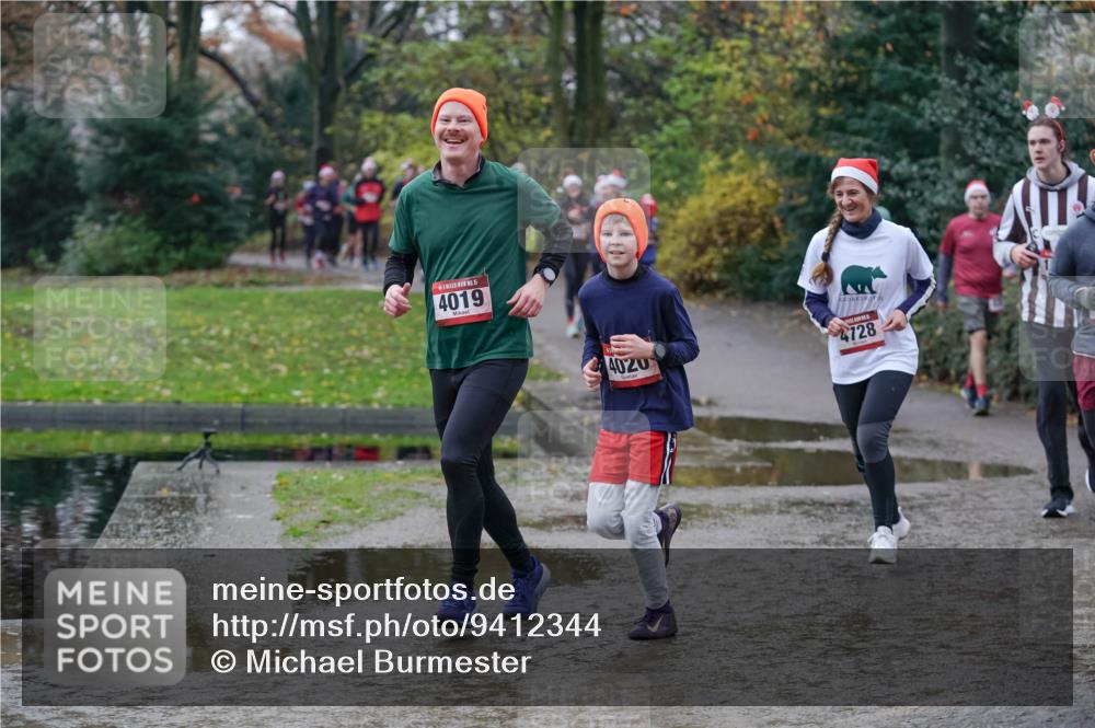 07.12.2025 - St. Pauli X-Mass-Run No. 15 Michael Burmester http://msf.ph/oto/9412344 07.12.2025 11:43:51 Laufen 15, 4019, 4020, 4728 meine-sportfotos.de