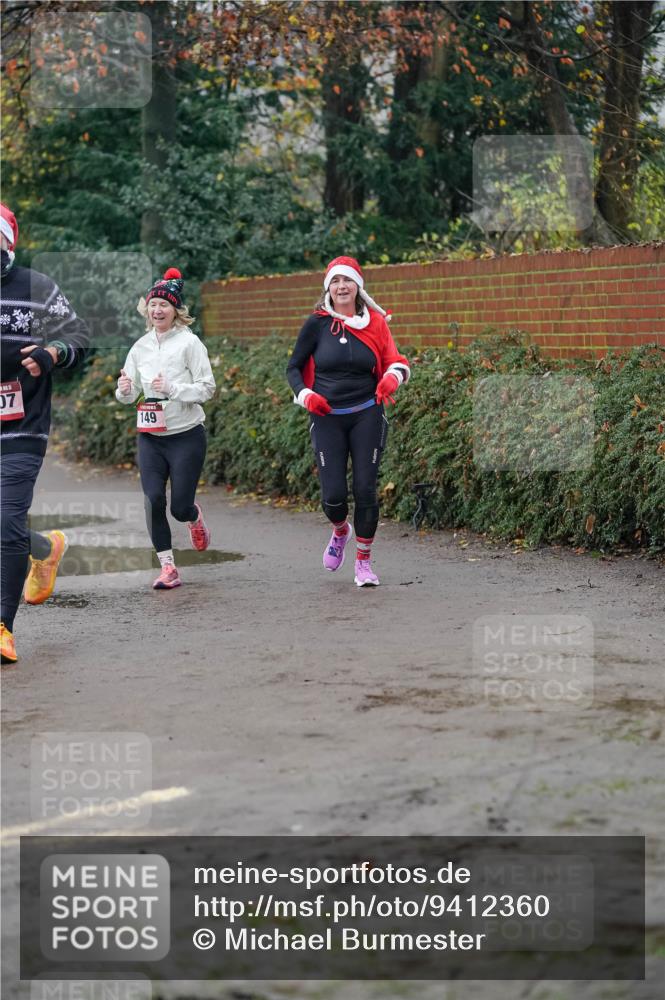 07.12.2025 - St. Pauli X-Mass-Run No. 15 Michael Burmester http://msf.ph/oto/9412360 07.12.2025 10:01:31 Laufen 07, 149 meine-sportfotos.de