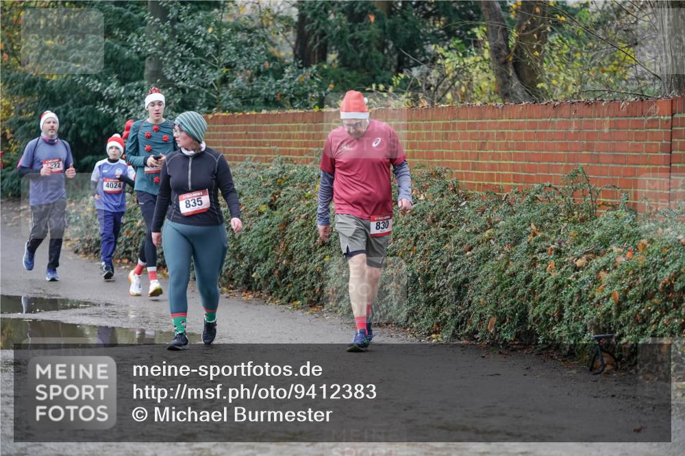 07.12.2025 - St. Pauli X-Mass-Run No. 15 Michael Burmester http://msf.ph/oto/9412383 07.12.2025 11:43:55 Laufen 322, 4024, 835, 830 meine-sportfotos.de