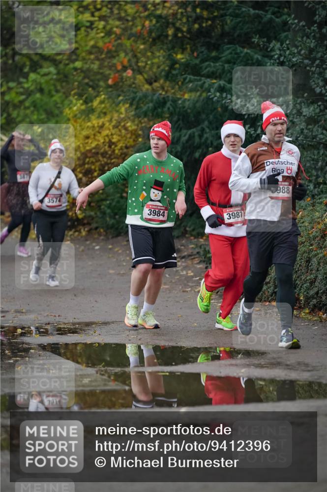 07.12.2025 - St. Pauli X-Mass-Run No. 15 Michael Burmester http://msf.ph/oto/9412396 07.12.2025 10:01:38 Laufen 187, 3574, 32, 3984, 3987, 988 meine-sportfotos.de