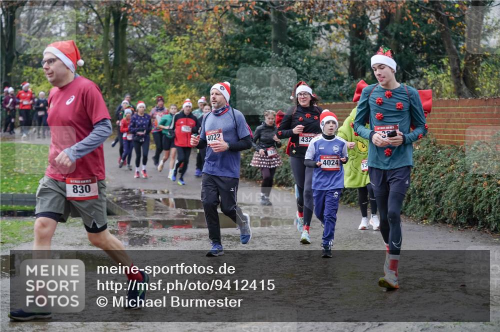 07.12.2025 - St. Pauli X-Mass-Run No. 15 Michael Burmester http://msf.ph/oto/9412415 07.12.2025 11:44:00 Laufen 830, 4022, 432, 4024, 13, 32 meine-sportfotos.de