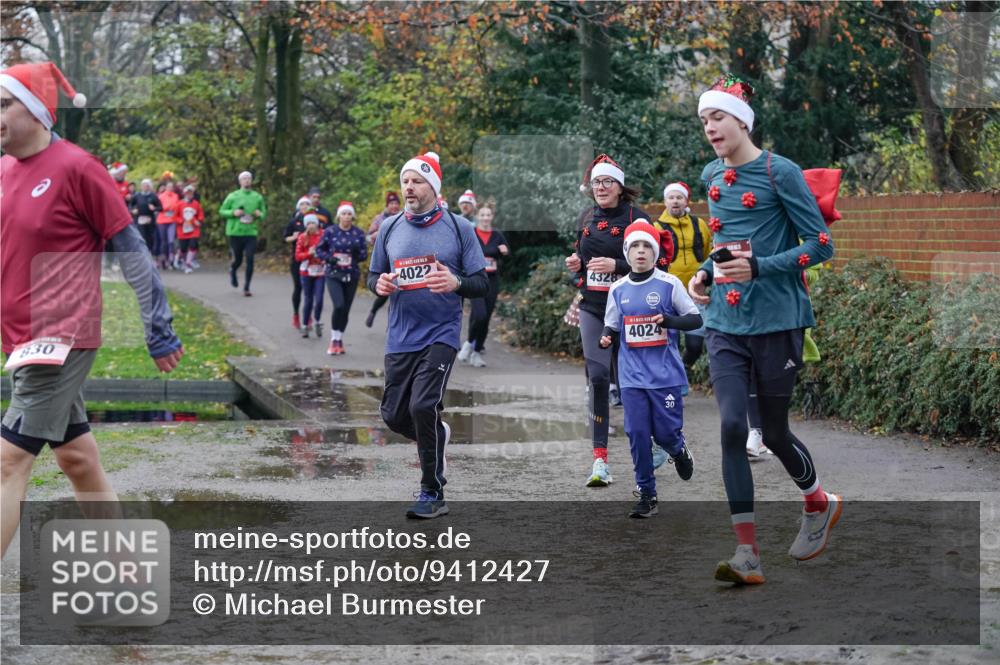 07.12.2025 - St. Pauli X-Mass-Run No. 15 Michael Burmester http://msf.ph/oto/9412427 07.12.2025 11:44:01 Laufen 4022, 830, 4328, 4024, 30 meine-sportfotos.de