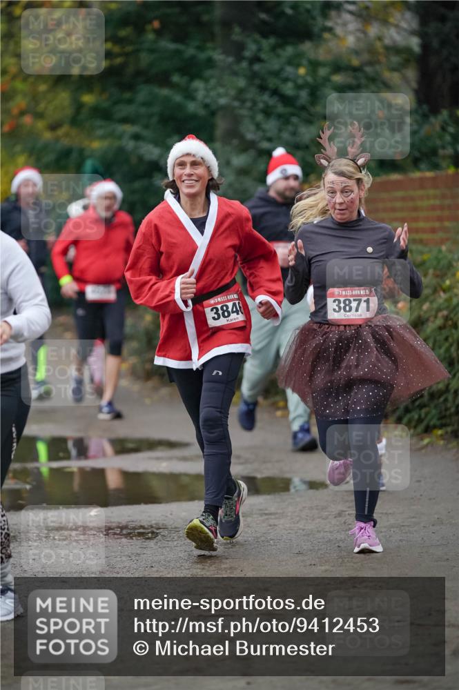 07.12.2025 - St. Pauli X-Mass-Run No. 15 Michael Burmester http://msf.ph/oto/9412453 07.12.2025 10:01:45 Laufen 384, 15, 3871 meine-sportfotos.de