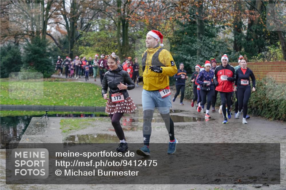 07.12.2025 - St. Pauli X-Mass-Run No. 15 Michael Burmester http://msf.ph/oto/9412475 07.12.2025 11:44:05 Laufen 173, 189, 760, 768 meine-sportfotos.de