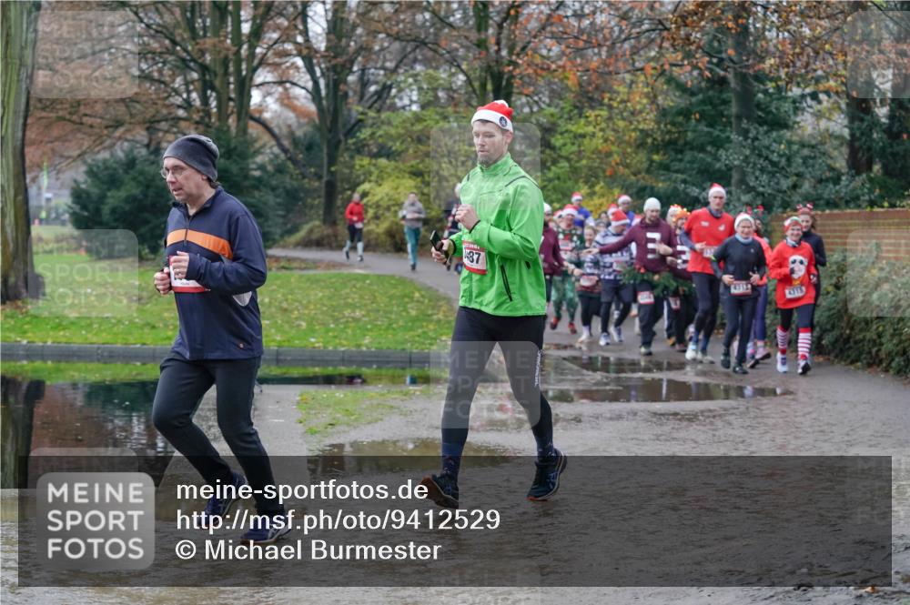 07.12.2025 - St. Pauli X-Mass-Run No. 15 Michael Burmester http://msf.ph/oto/9412529 07.12.2025 11:44:12 Laufen  meine-sportfotos.de