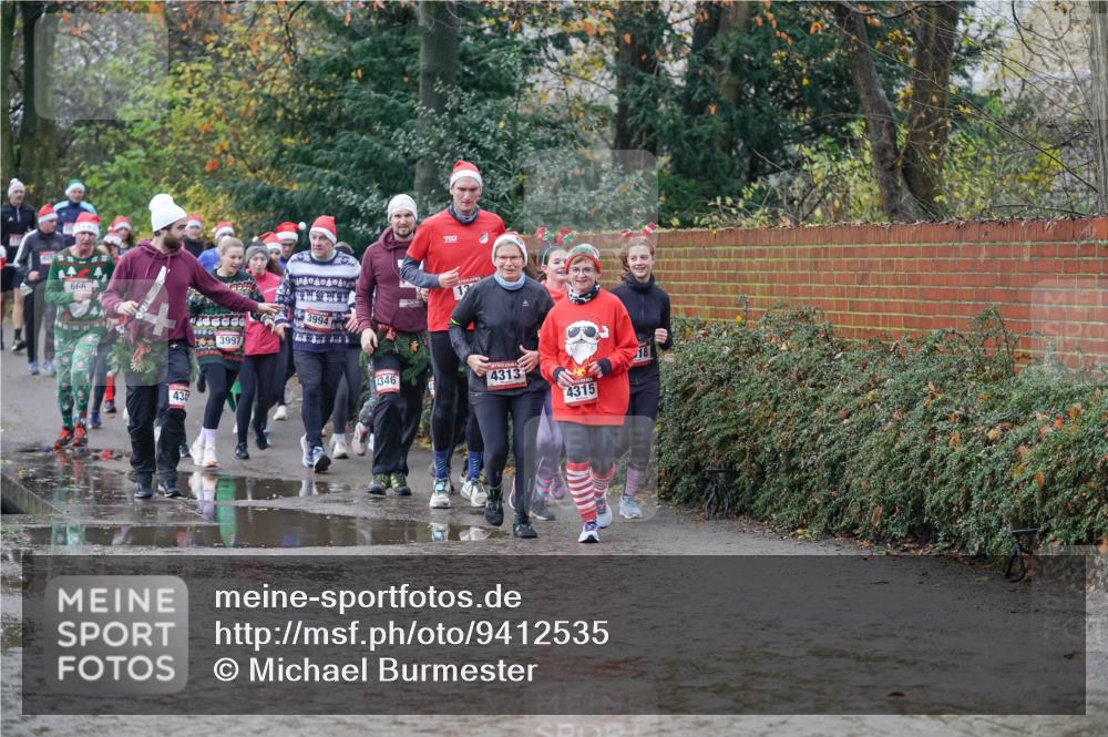 07.12.2025 - St. Pauli X-Mass-Run No. 15 Michael Burmester http://msf.ph/oto/9412535 07.12.2025 11:44:14 Laufen 666, 434, 3994, 3997, 1346, 18, 4313, 4315 meine-sportfotos.de