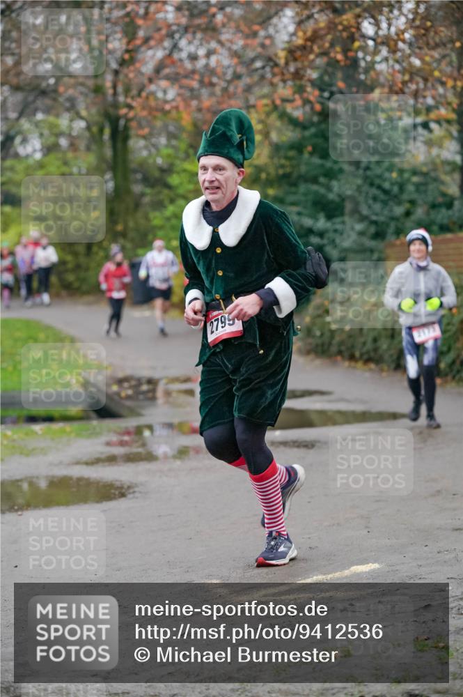 07.12.2025 - St. Pauli X-Mass-Run No. 15 Michael Burmester http://msf.ph/oto/9412536 07.12.2025 10:01:52 Laufen 2795, 2173 meine-sportfotos.de