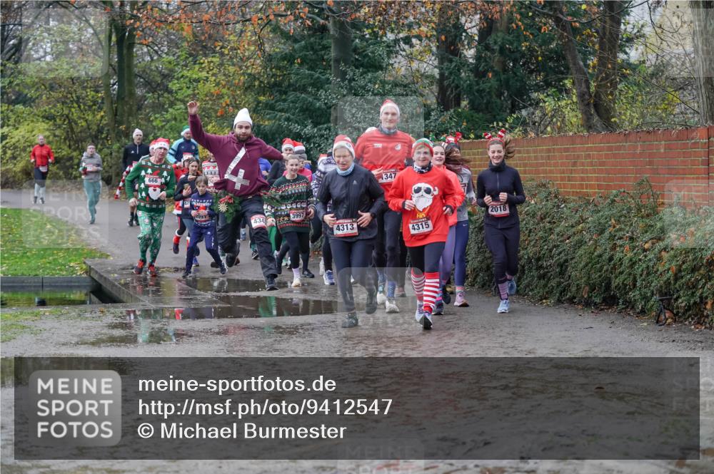 07.12.2025 - St. Pauli X-Mass-Run No. 15 Michael Burmester http://msf.ph/oto/9412547 07.12.2025 11:44:15 Laufen 666, 347, 47, 2091, 434, 3997, 2018, 4313, 4315 meine-sportfotos.de