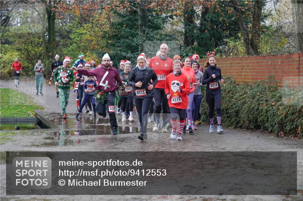 07.12.2025 - St. Pauli X-Mass-Run No. 15 Michael Burmester http://msf.ph/oto/9412553 07.12.2025 11:44:15 Laufen 666, 475, 209, 3997, 4313, 434, 1347, 4315, 2018 meine-sportfotos.de