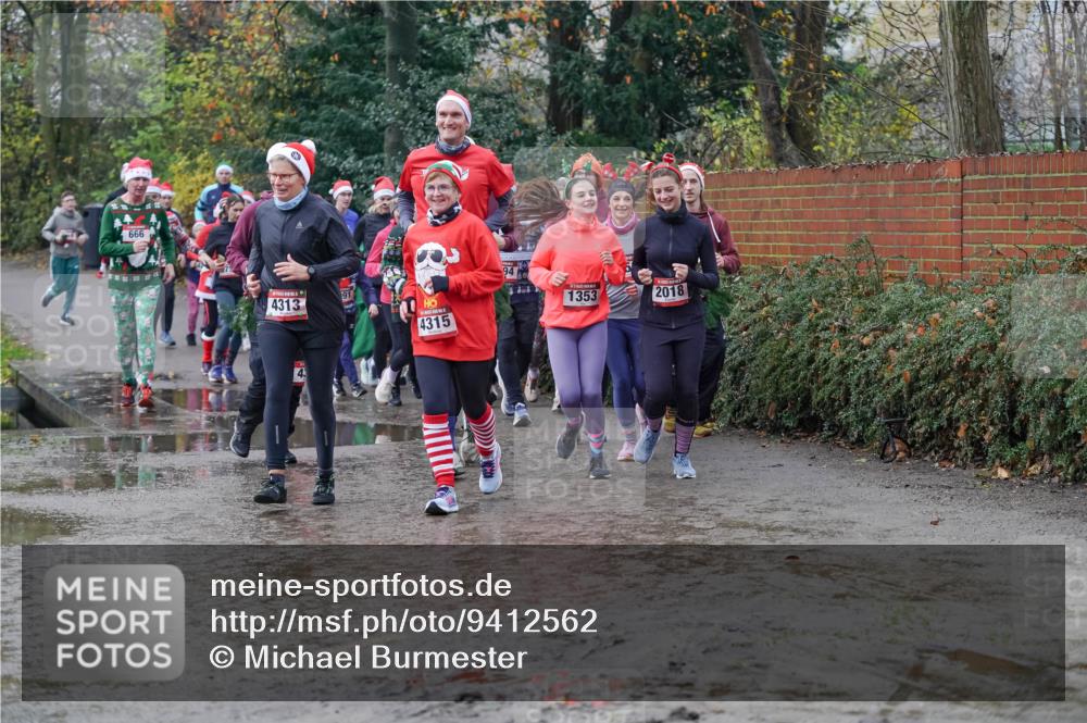 07.12.2025 - St. Pauli X-Mass-Run No. 15 Michael Burmester http://msf.ph/oto/9412562 07.12.2025 11:44:16 Laufen 666, 4313, 4315, 43, 94, 1353, 2018 meine-sportfotos.de