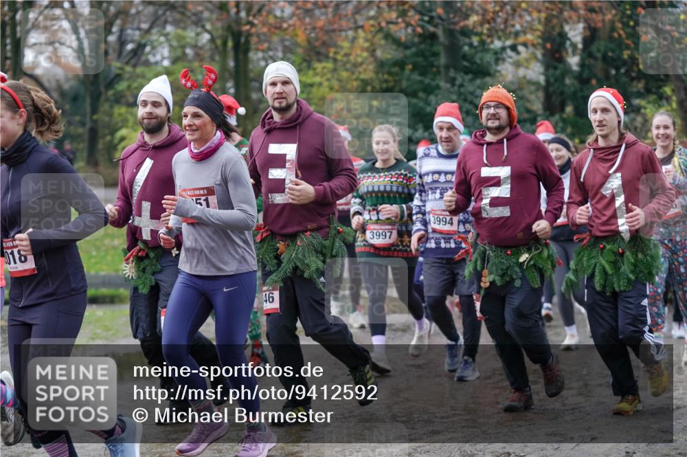 07.12.2025 - St. Pauli X-Mass-Run No. 15 Michael Burmester http://msf.ph/oto/9412592 07.12.2025 11:44:19 Laufen 18, 15, 51, 46, 040, 3997, 3994 meine-sportfotos.de