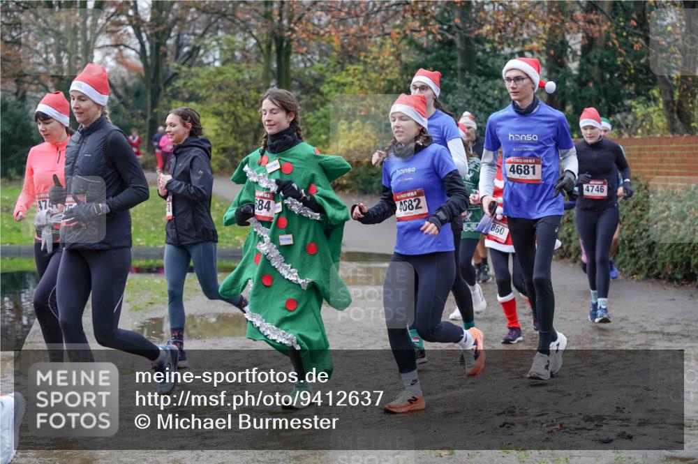 07.12.2025 - St. Pauli X-Mass-Run No. 15 Michael Burmester http://msf.ph/oto/9412637 07.12.2025 11:44:23 Laufen 474, 11, 5, 684, 15, 4682, 557, 860, 15, 4681, 4746 meine-sportfotos.de