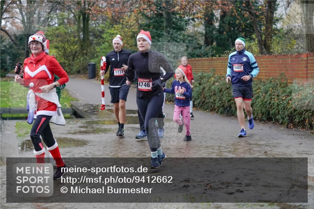 07.12.2025 - St. Pauli X-Mass-Run No. 15 Michael Burmester http://msf.ph/oto/9412662 07.12.2025 11:44:24 Laufen 1731, 4746, 4286, 5007 meine-sportfotos.de