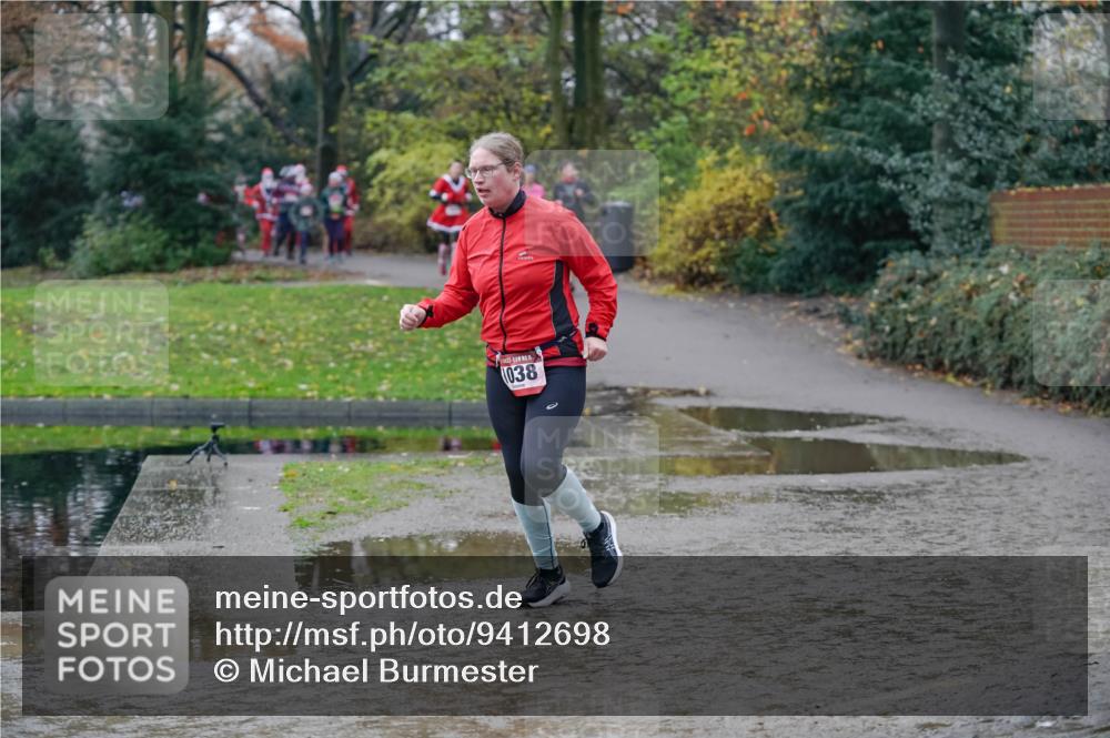 07.12.2025 - St. Pauli X-Mass-Run No. 15 Michael Burmester http://msf.ph/oto/9412698 07.12.2025 11:44:28 Laufen 1038 meine-sportfotos.de