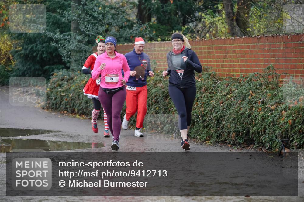 07.12.2025 - St. Pauli X-Mass-Run No. 15 Michael Burmester http://msf.ph/oto/9412713 07.12.2025 11:44:37 Laufen 5, 38, 3886, 6 meine-sportfotos.de