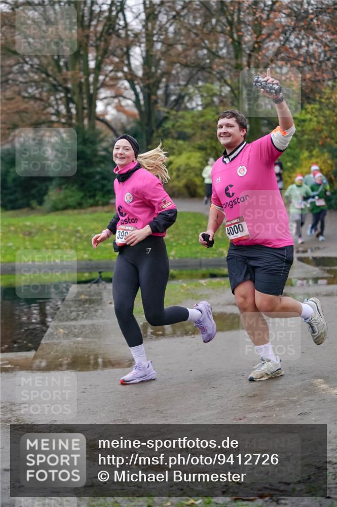 07.12.2025 - St. Pauli X-Mass-Run No. 15 Michael Burmester http://msf.ph/oto/9412726 07.12.2025 10:02:09 Laufen 399, 1, 4000 meine-sportfotos.de