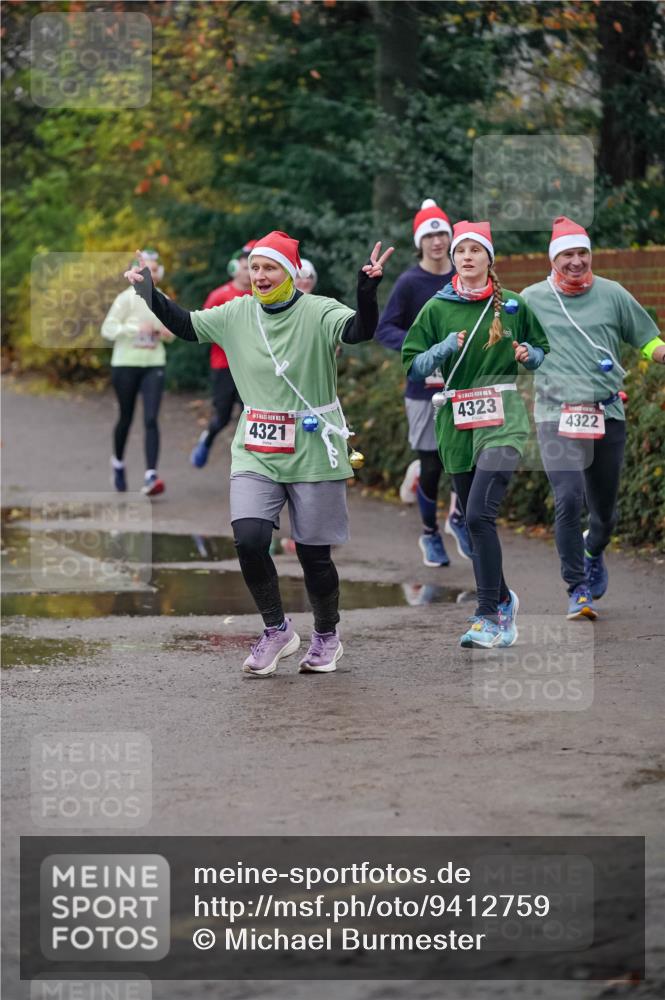 07.12.2025 - St. Pauli X-Mass-Run No. 15 Michael Burmester http://msf.ph/oto/9412759 07.12.2025 10:02:15 Laufen 15, 4321, 5, 4323, 4322 meine-sportfotos.de