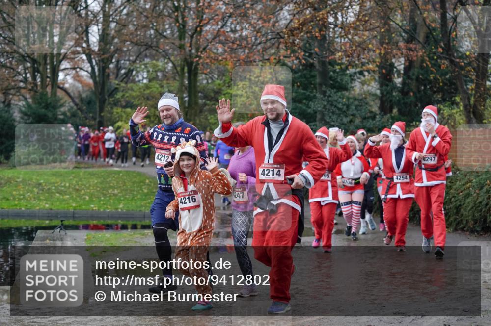 07.12.2025 - St. Pauli X-Mass-Run No. 15 Michael Burmester http://msf.ph/oto/9412802 07.12.2025 11:44:49 Laufen 4212, 4216, 247, 15, 4214, 95, 4294, 3708, 4297 meine-sportfotos.de