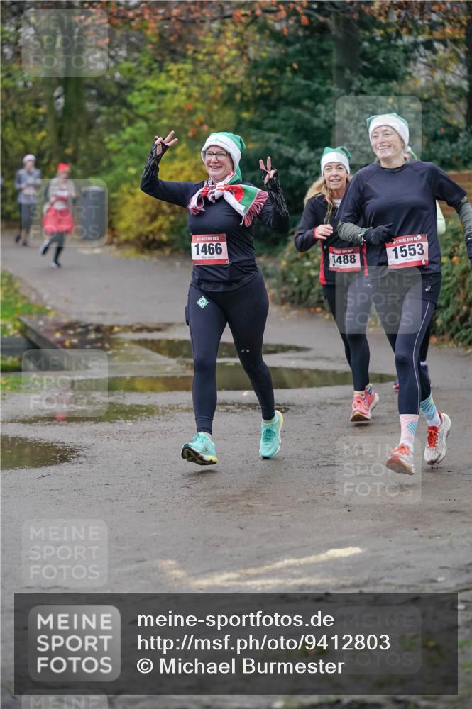 07.12.2025 - St. Pauli X-Mass-Run No. 15 Michael Burmester http://msf.ph/oto/9412803 07.12.2025 10:02:18 Laufen 1466, 1488, 1553 meine-sportfotos.de