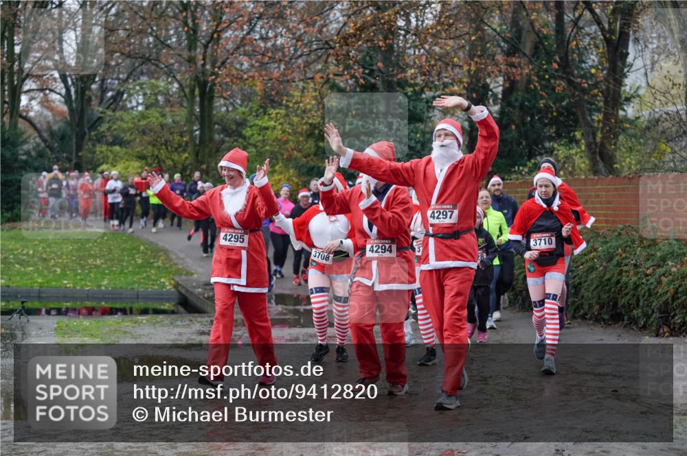 07.12.2025 - St. Pauli X-Mass-Run No. 15 Michael Burmester http://msf.ph/oto/9412820 07.12.2025 11:44:50 Laufen 4295, 3708, 4294, 4297, 28, 3710 meine-sportfotos.de