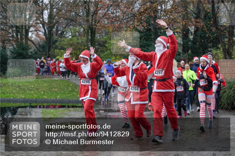 07.12.2025 - St. Pauli X-Mass-Run No. 15 Michael Burmester http://msf.ph/oto/9412829 07.12.2025 11:44:51 Laufen 4295, 3708, 4294, 15, 4297, 3728, 3710 meine-sportfotos.de