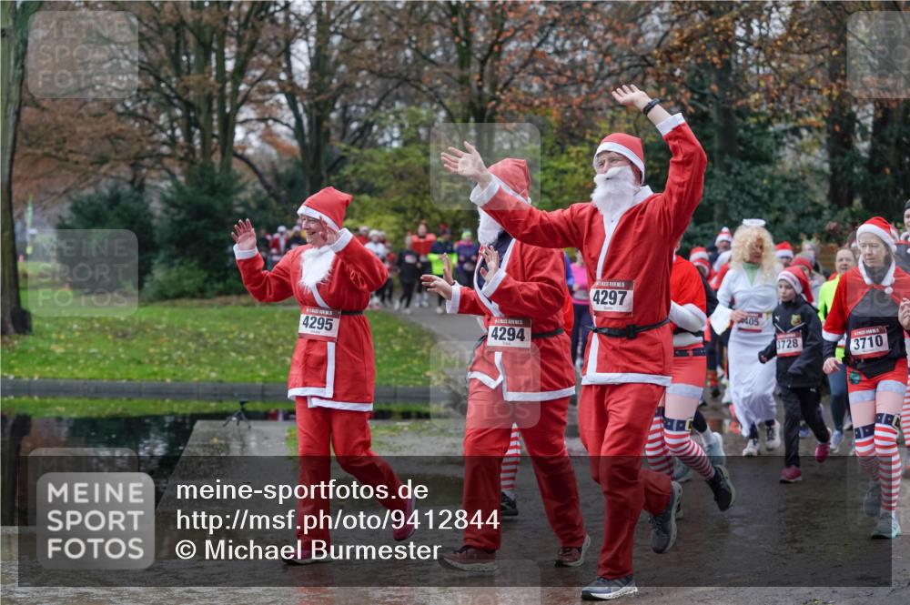 07.12.2025 - St. Pauli X-Mass-Run No. 15 Michael Burmester http://msf.ph/oto/9412844 07.12.2025 11:44:51 Laufen 4295, 4294, 15, 4297, 405, 8728, 3710 meine-sportfotos.de