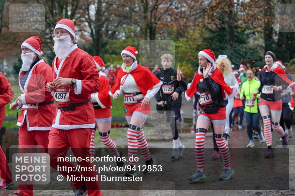 07.12.2025 - St. Pauli X-Mass-Run No. 15 Michael Burmester http://msf.ph/oto/9412853 07.12.2025 11:44:52 Laufen 4297, 3711, 3725, 3710, 4413, 3709 meine-sportfotos.de
