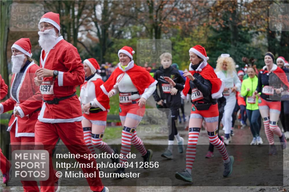 07.12.2025 - St. Pauli X-Mass-Run No. 15 Michael Burmester http://msf.ph/oto/9412856 07.12.2025 11:44:52 Laufen 4297, 3711, 710, 3709 meine-sportfotos.de