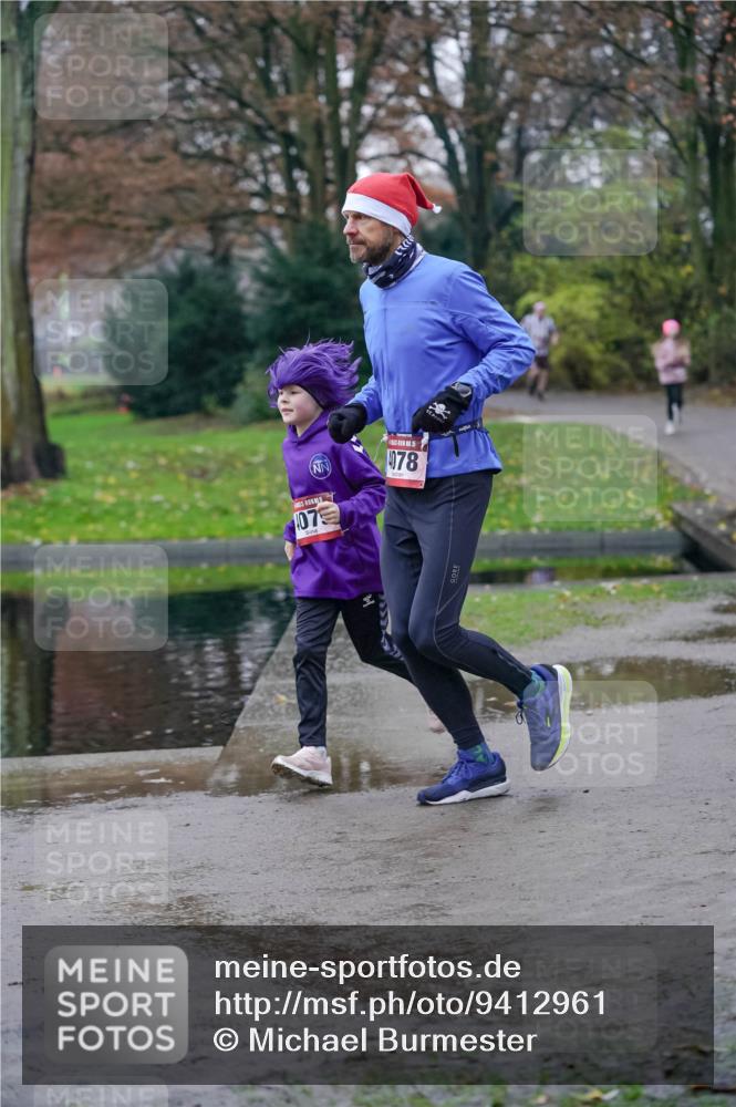 07.12.2025 - St. Pauli X-Mass-Run No. 15 Michael Burmester http://msf.ph/oto/9412961 07.12.2025 10:02:34 Laufen 2021, 4078, 07 meine-sportfotos.de