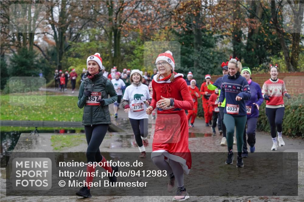 07.12.2025 - St. Pauli X-Mass-Run No. 15 Michael Burmester http://msf.ph/oto/9412983 07.12.2025 11:45:02 Laufen 15, 4357, 4730, 4033, 90 meine-sportfotos.de