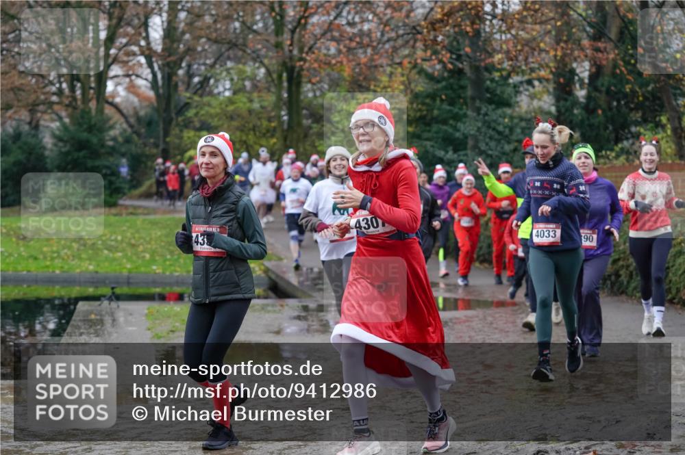 07.12.2025 - St. Pauli X-Mass-Run No. 15 Michael Burmester http://msf.ph/oto/9412986 07.12.2025 11:45:03 Laufen 15, 43, 430, 4033, 90 meine-sportfotos.de