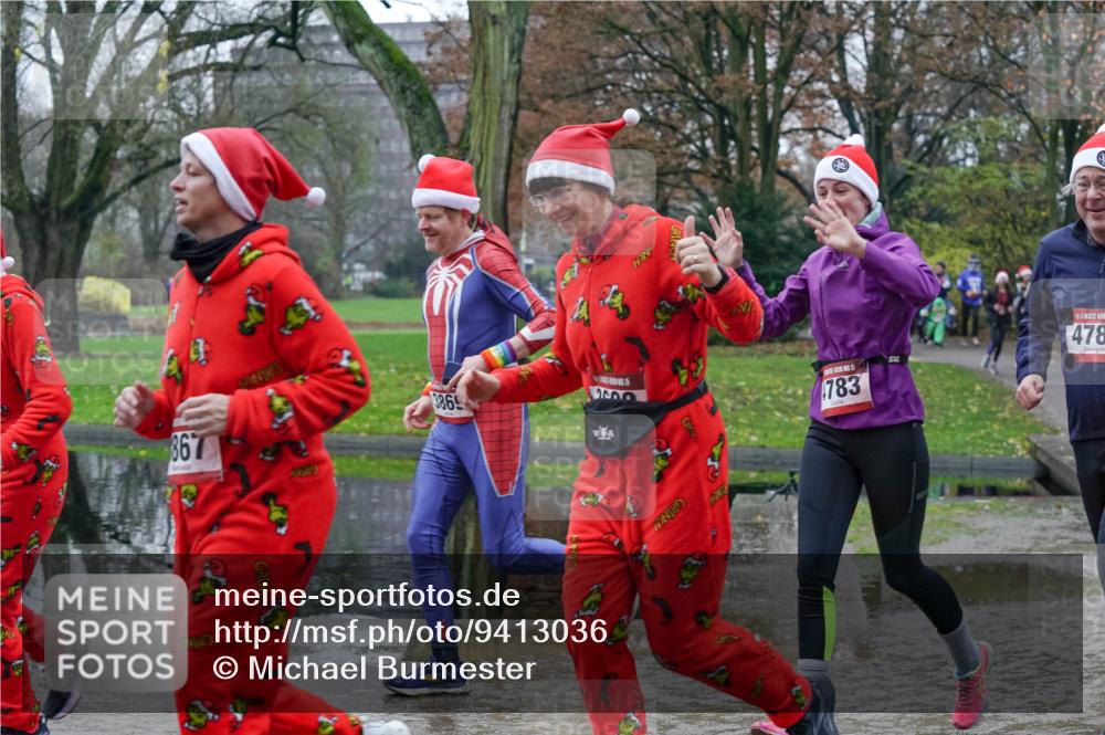 07.12.2025 - St. Pauli X-Mass-Run No. 15 Michael Burmester http://msf.ph/oto/9413036 07.12.2025 11:45:10 Laufen 783, 478, 386, 867 meine-sportfotos.de