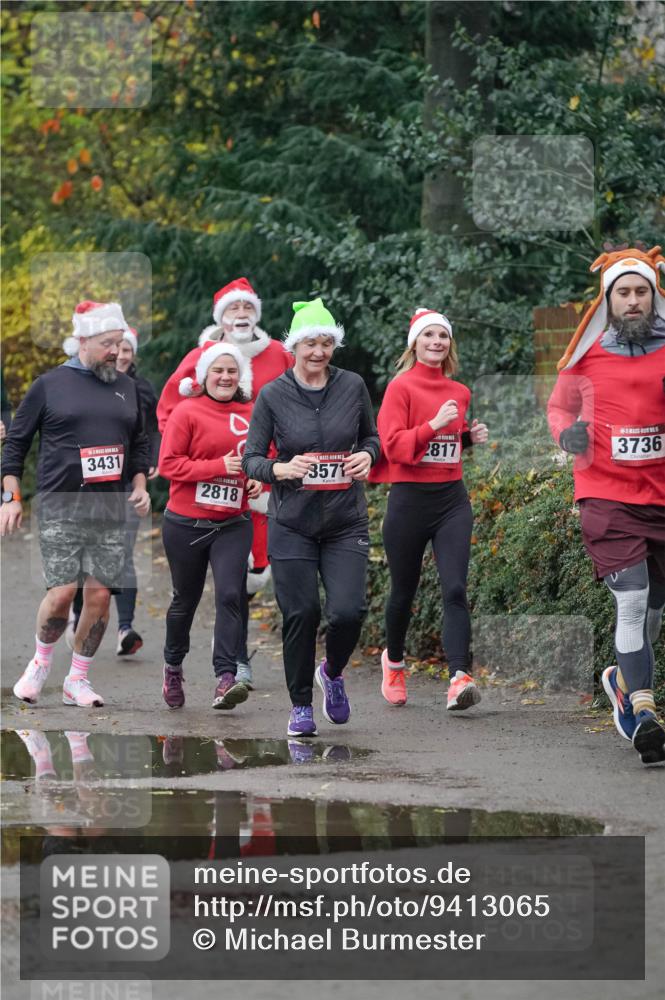 07.12.2025 - St. Pauli X-Mass-Run No. 15 Michael Burmester http://msf.ph/oto/9413065 07.12.2025 10:02:59 Laufen 3431, 2818, 3571, 2817, 3736 meine-sportfotos.de