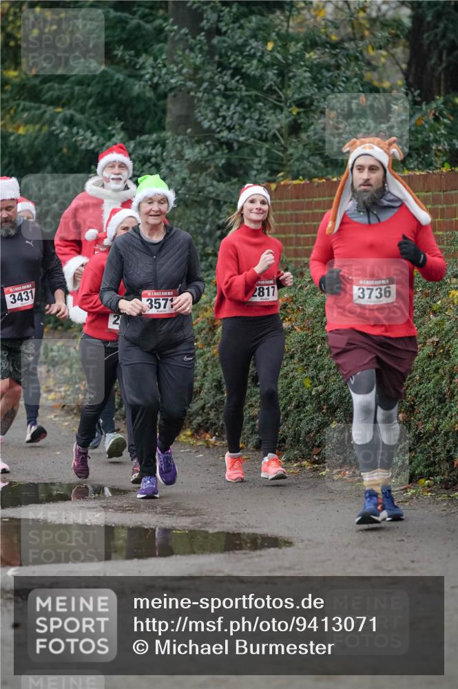 07.12.2025 - St. Pauli X-Mass-Run No. 15 Michael Burmester http://msf.ph/oto/9413071 07.12.2025 10:02:59 Laufen 3431, 357, 2817, 3736 meine-sportfotos.de