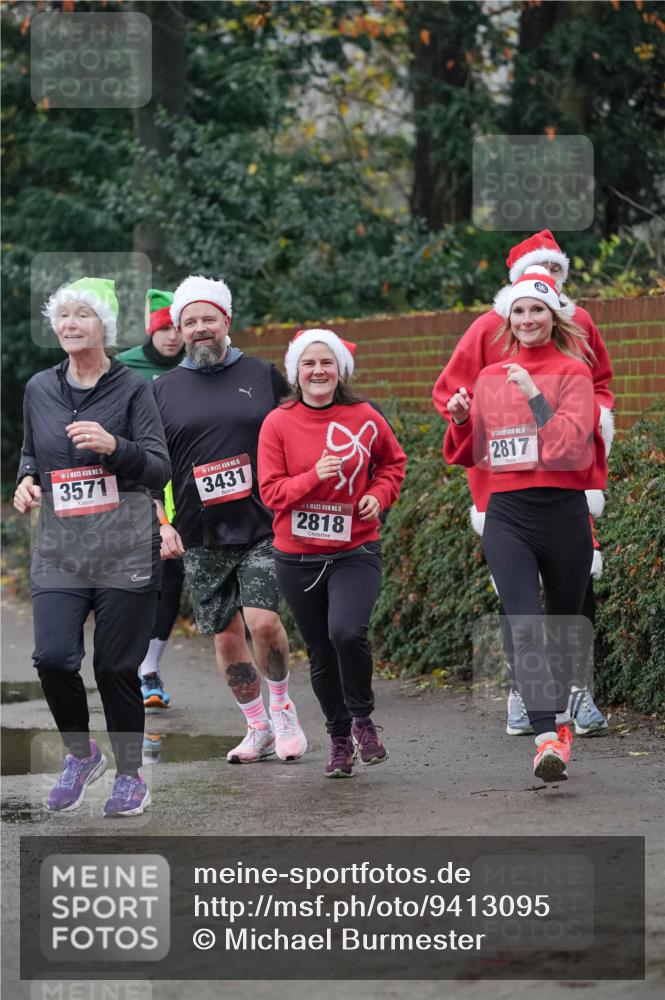 07.12.2025 - St. Pauli X-Mass-Run No. 15 Michael Burmester http://msf.ph/oto/9413095 07.12.2025 10:03:02 Laufen 15, 3571, 15, 3431, 15, 2818, 15, 2817 meine-sportfotos.de