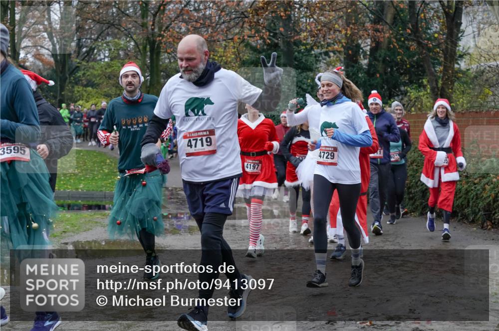 07.12.2025 - St. Pauli X-Mass-Run No. 15 Michael Burmester http://msf.ph/oto/9413097 07.12.2025 11:45:15 Laufen 3595, 15, 4719, 4197, 4729, 108, 5 meine-sportfotos.de