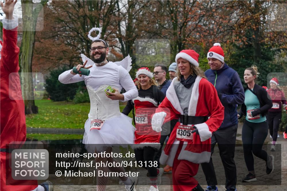 07.12.2025 - St. Pauli X-Mass-Run No. 15 Michael Burmester http://msf.ph/oto/9413138 07.12.2025 11:45:18 Laufen 196, 4302, 15, 4305, 138 meine-sportfotos.de
